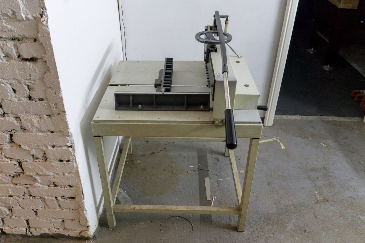 Резак, гильотина Ideal forte 45. Ghilotina.