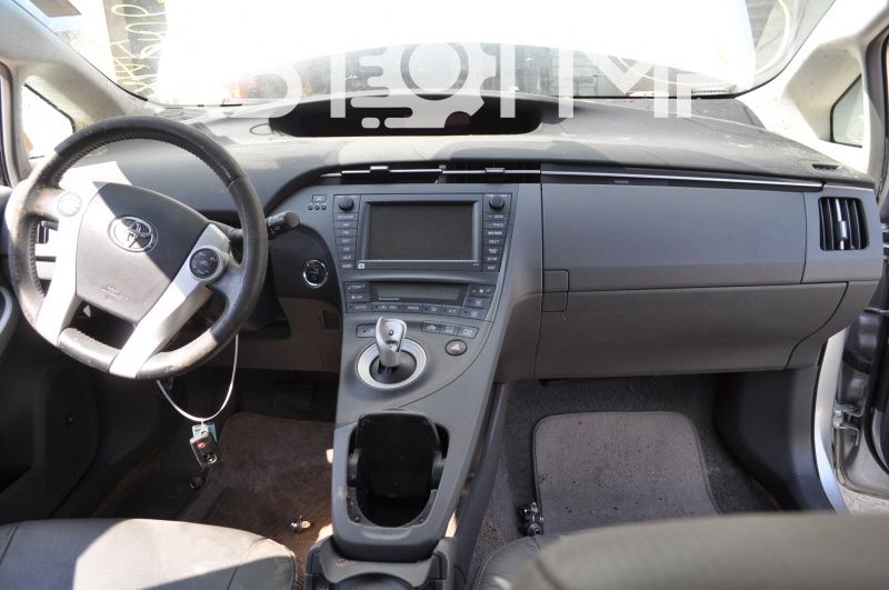 Разборка toyota prius 30 10-15 dezmembrare запчасти piese тойота фото 2