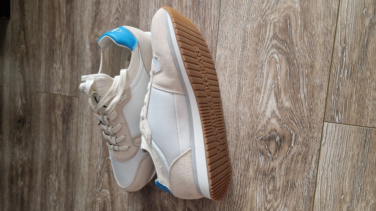 Calvin Klein Nou, original - 1500 lei foto 2