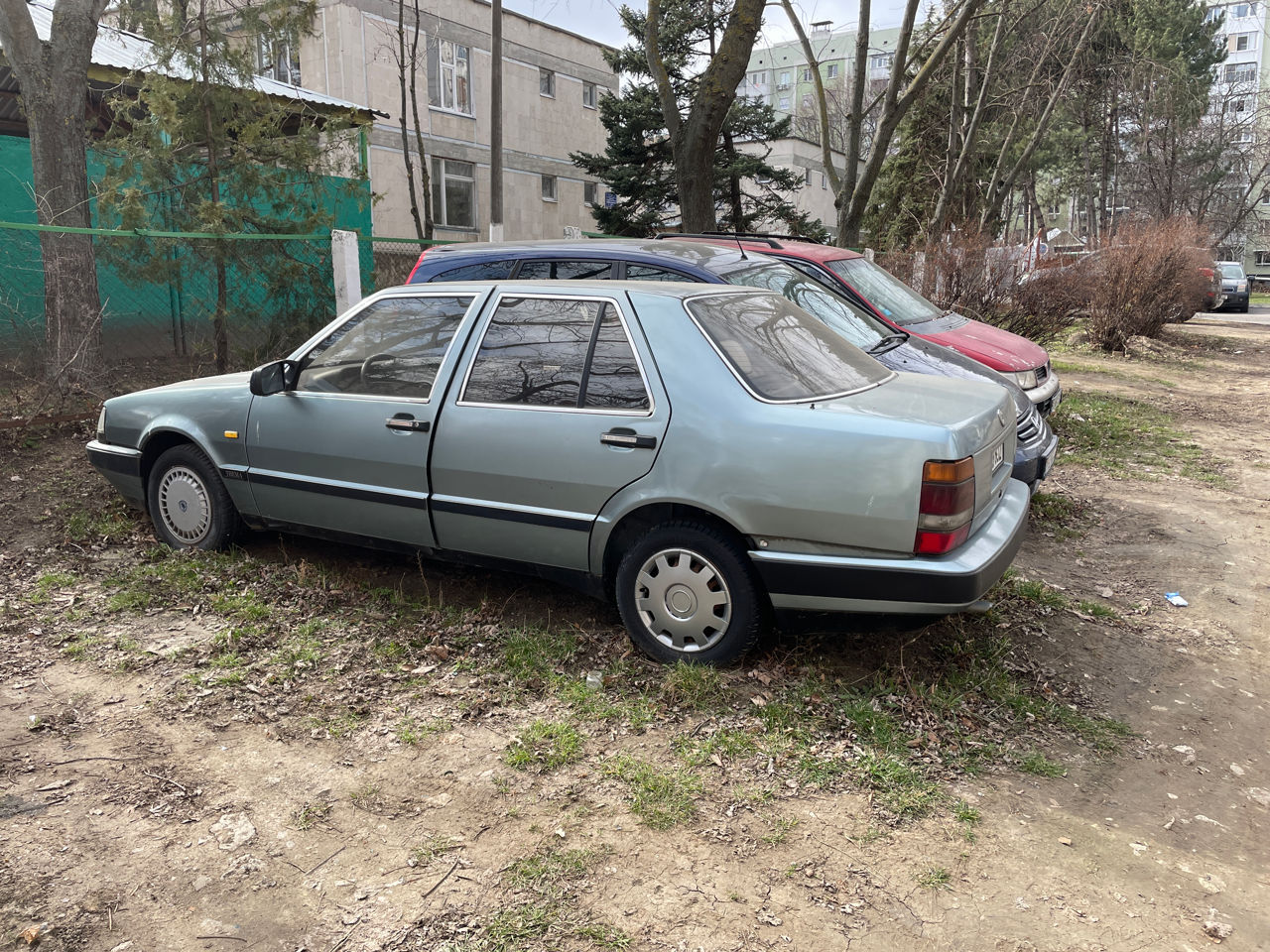 Lancia Thema foto 1