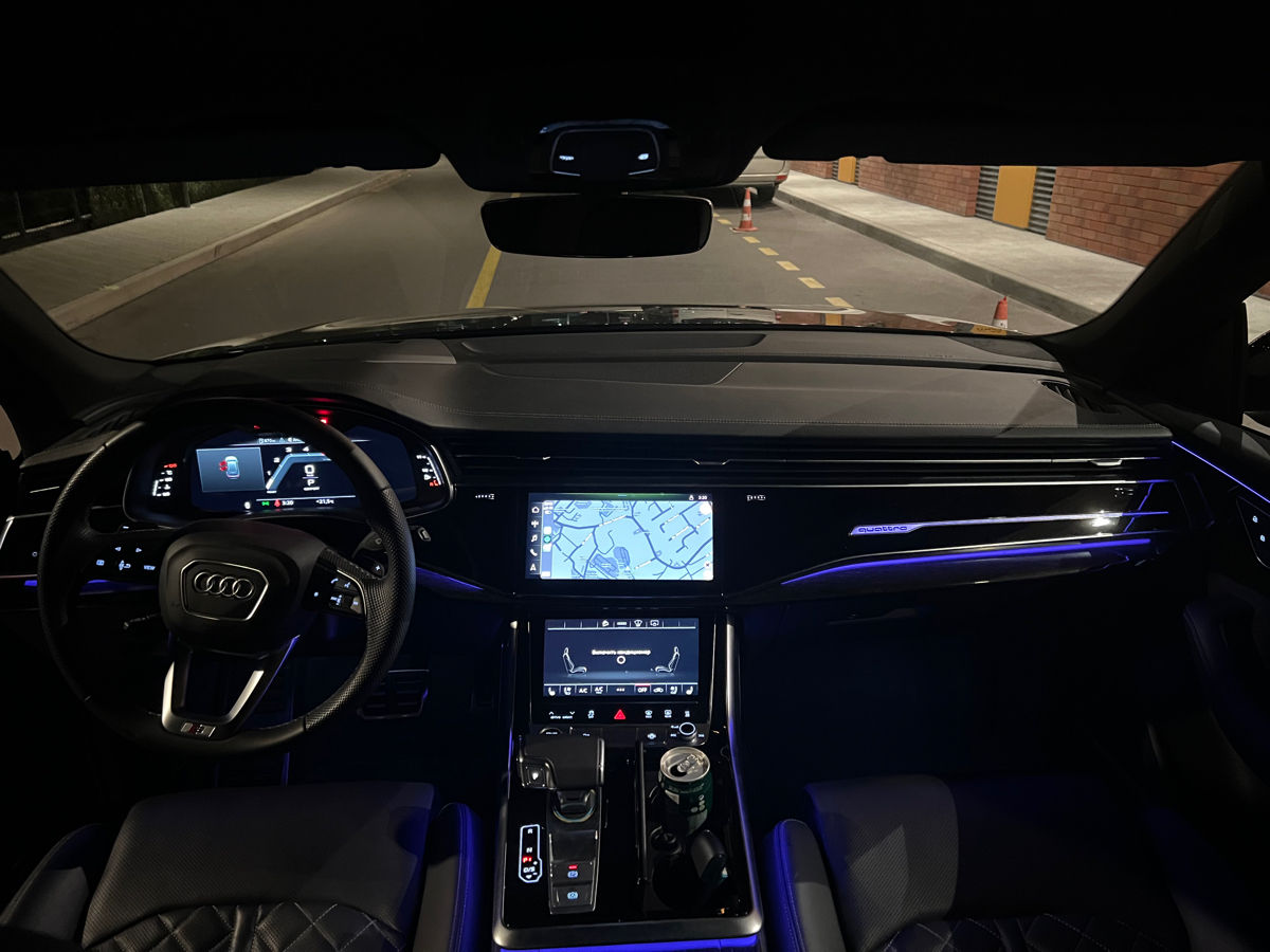 Audi Q8 foto 4