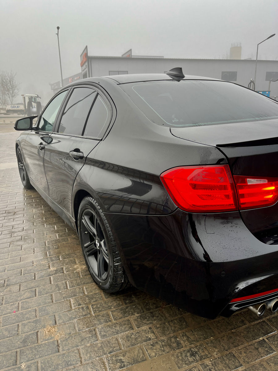 BMW 3 Series фото 7