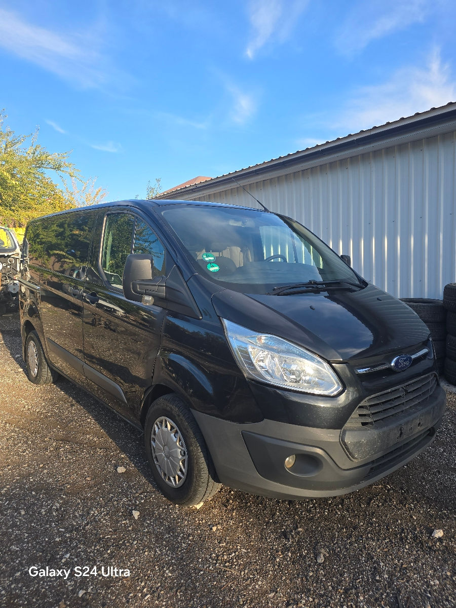 Ford Transit Custom 2.2 foto 1