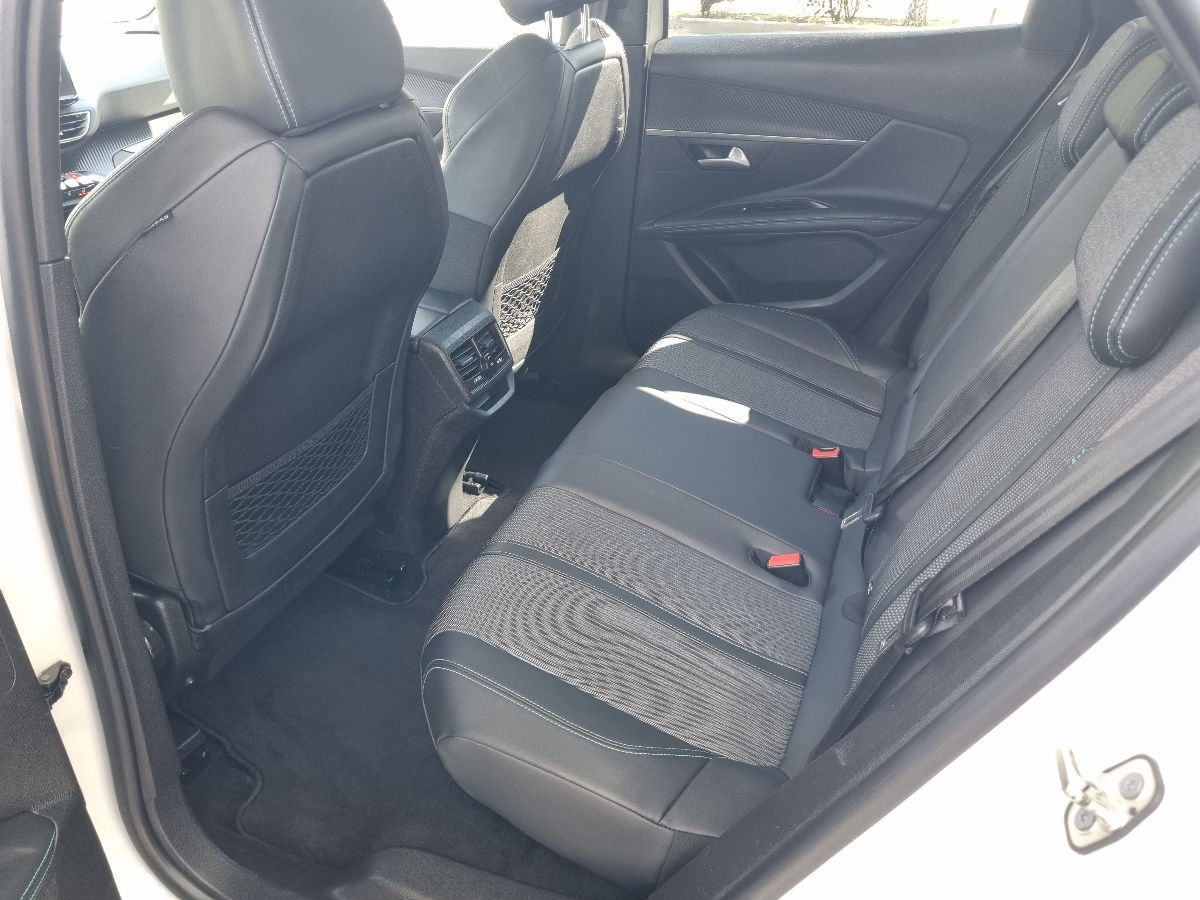 Peugeot \s3008 2021 photo 19