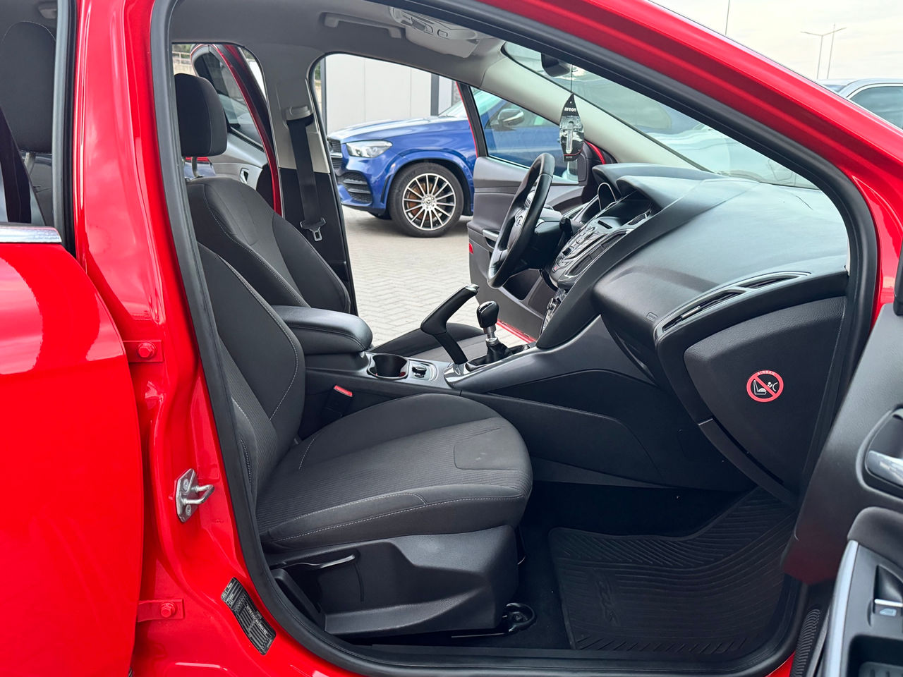 Ford Focus foto 16