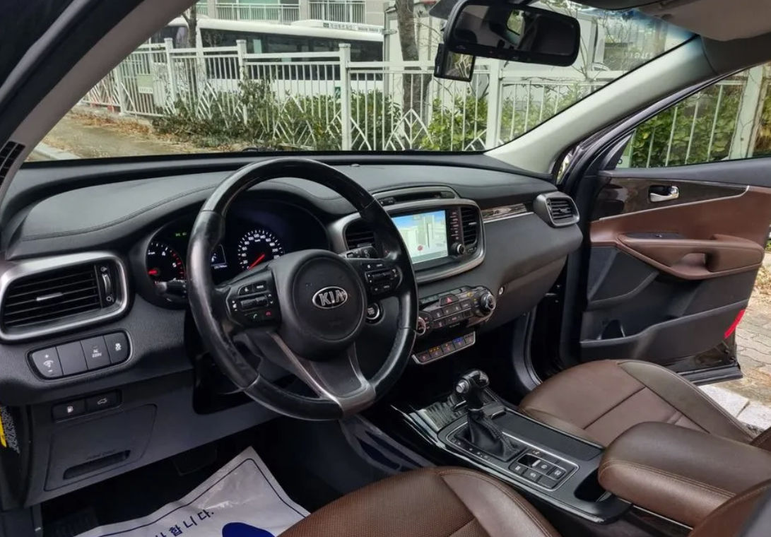 KIA Sorento фото 4