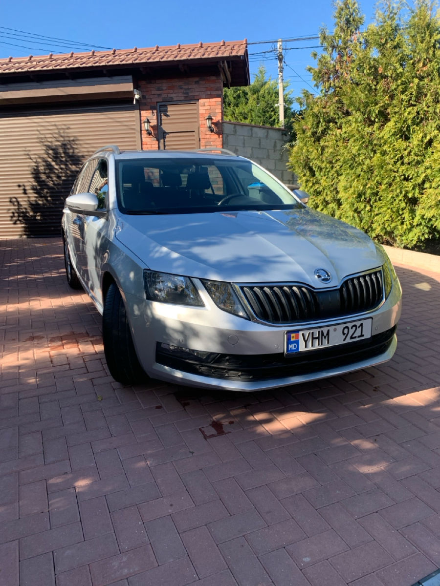 Skoda Octavia foto 3