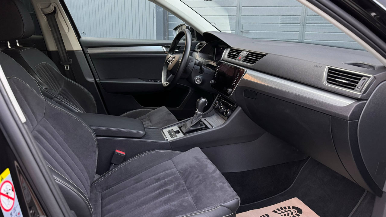 Skoda Superb фото 8