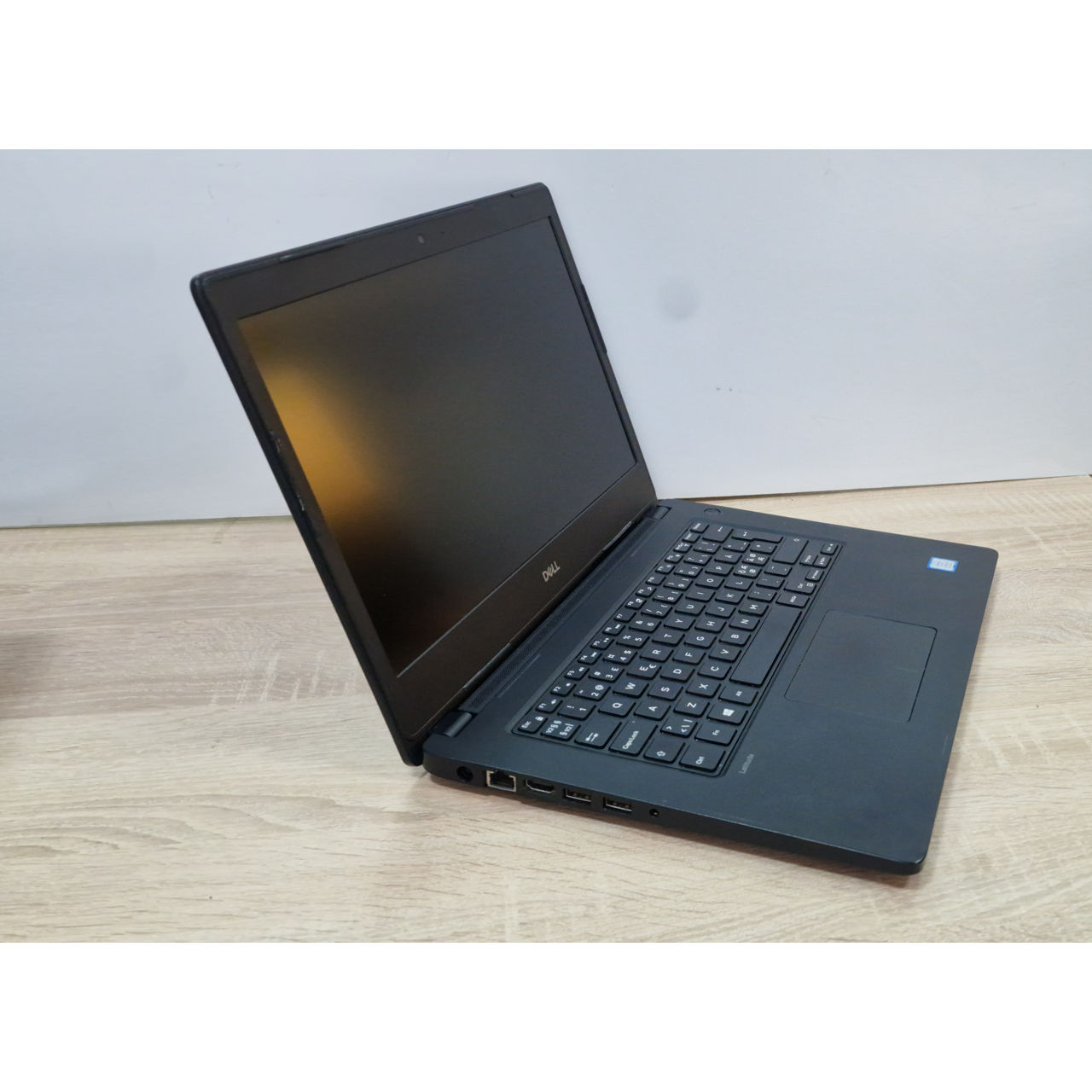 Cele mai bune oferte: laptopuri second hand cu garanție de calitate și prețuri accesibile foto 4