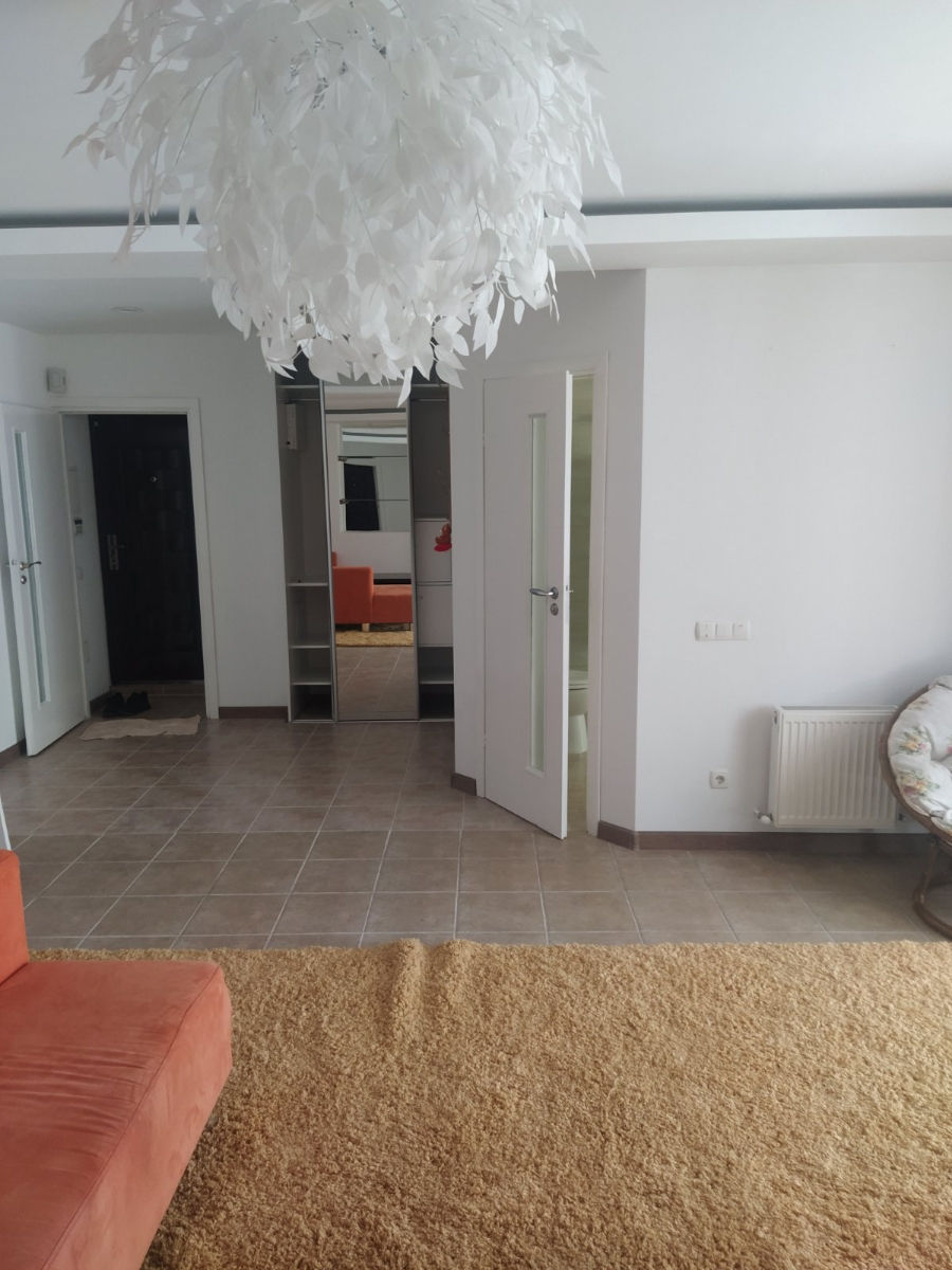 Apartament cu 3 camere, 87 m², Botanica, Chișinău foto 0