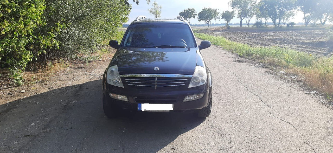 Ssangyong Rexton foto 1