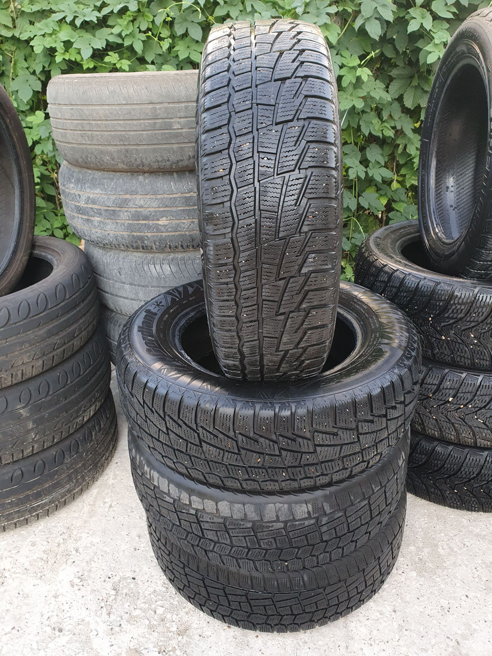 205/65 R15 Резина 2020года M+S