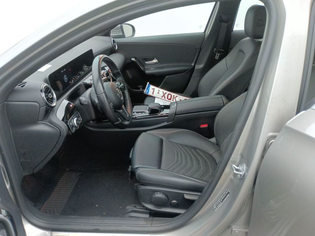 Mercedes A-Class foto 7