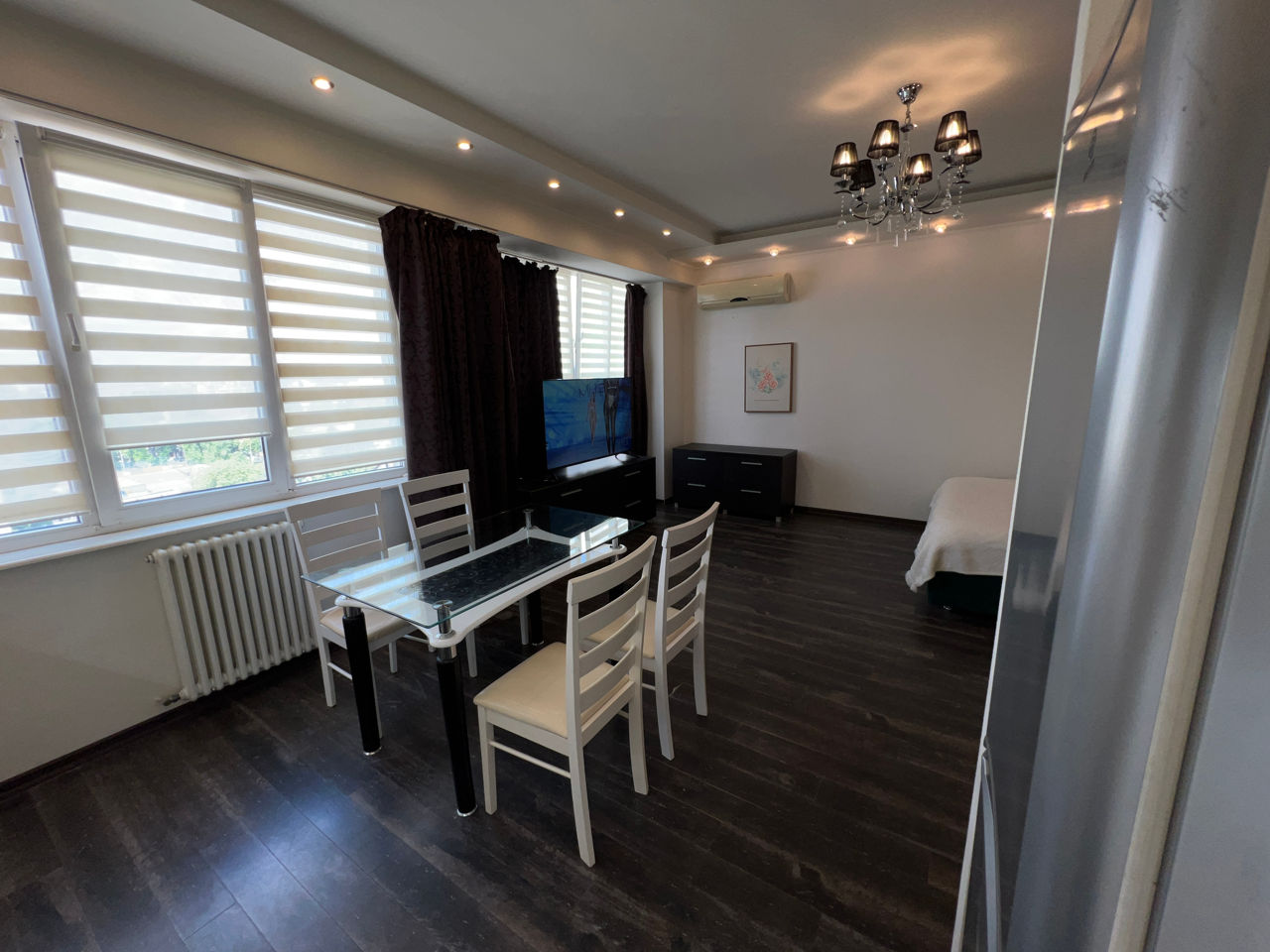 Apartament cu 1 cameră, 52 m², Centru, Chișinău foto 2