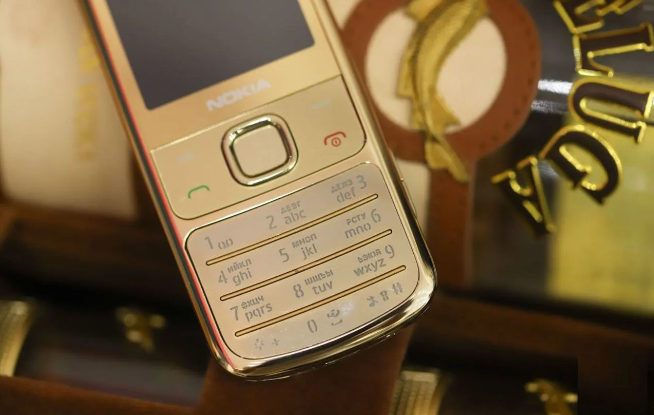 Nokia 6700 Gold Edition-Business-Class-Новый телефон-Работает и 3-G диапазоне-Золото-Серебро-Чёрный. фото 5