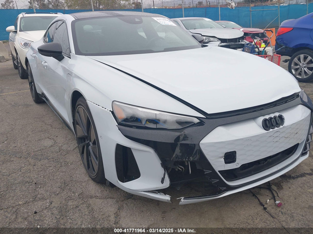 Audi E-tron GT foto 8