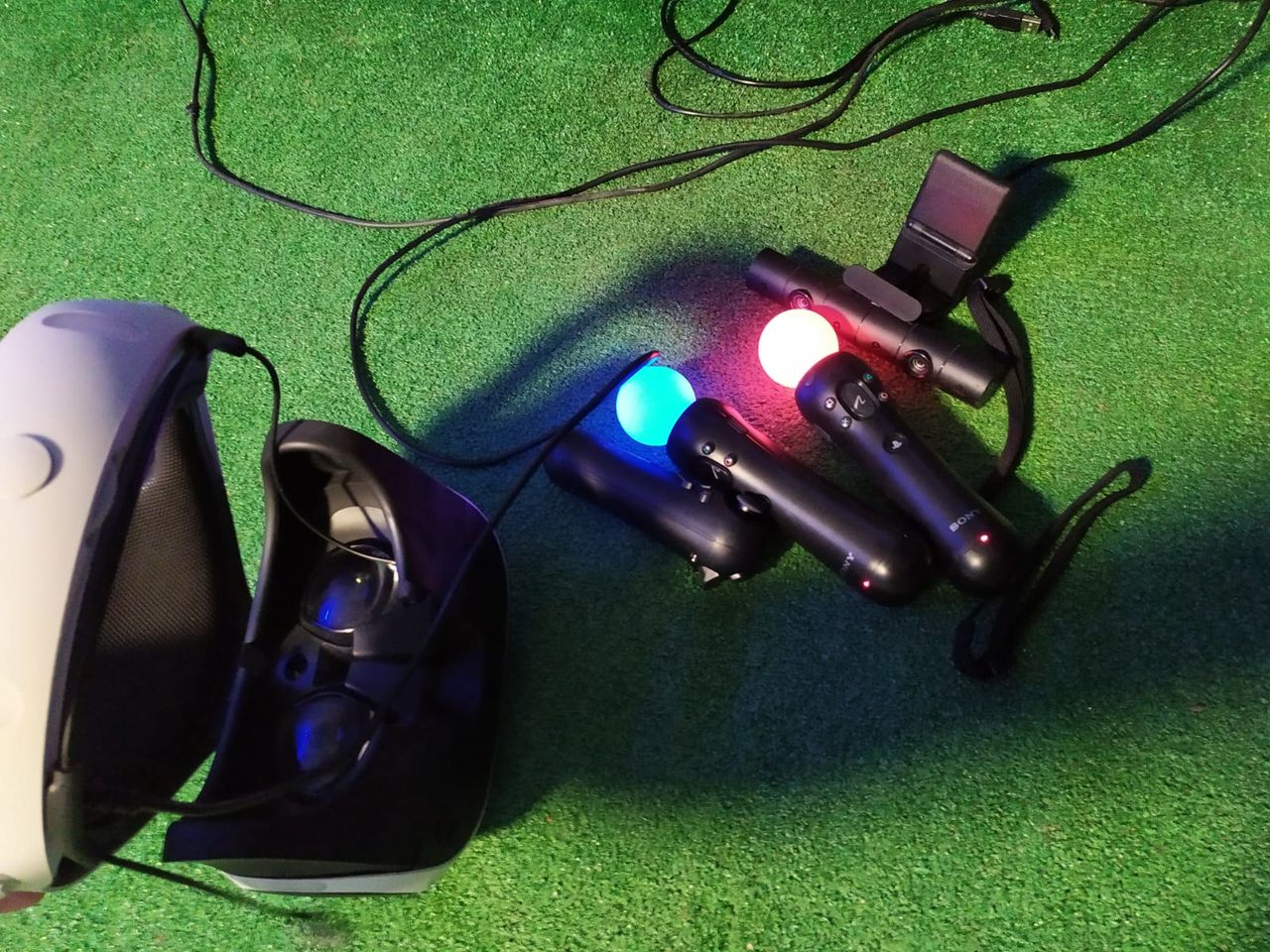 Продам VR очки для ps4, с камерой