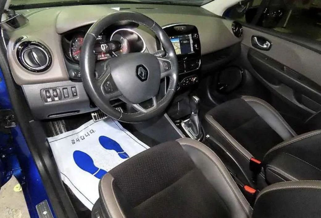 Renault Clio foto 5
