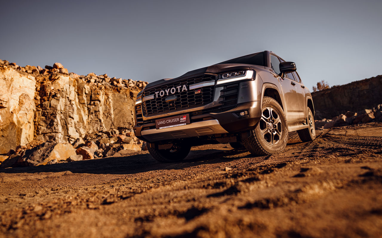 Toyota Land Cruiser foto 5