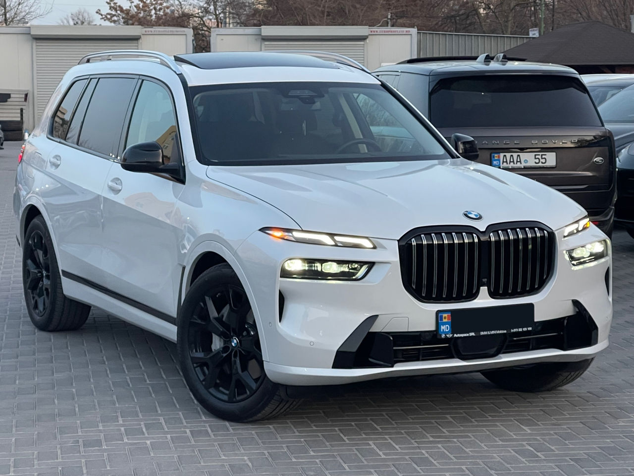 BMW X7 foto 3