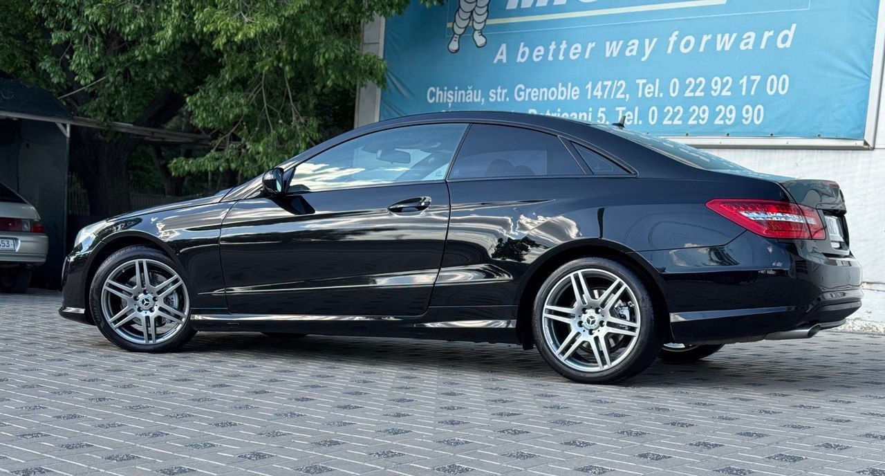 Mercedes E-Class Coupe фото 1