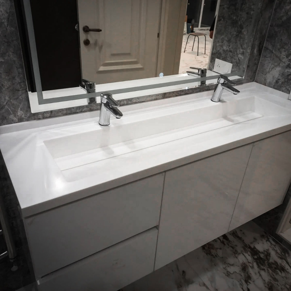 Изготовление столешниц, моек,рецепций из искусственного камня Corian  фото 4