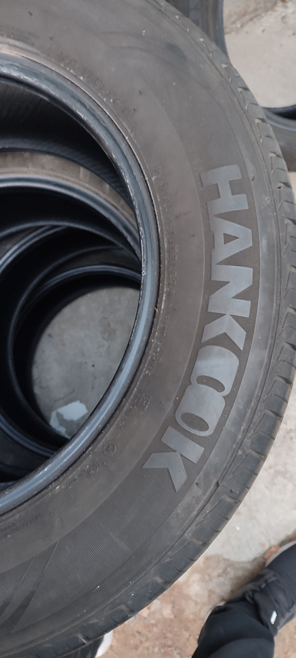 Продам резину р16 215/65