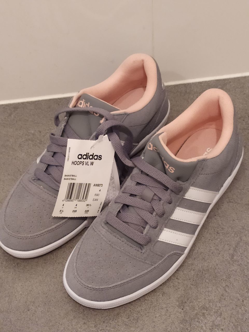 adidas aw5373