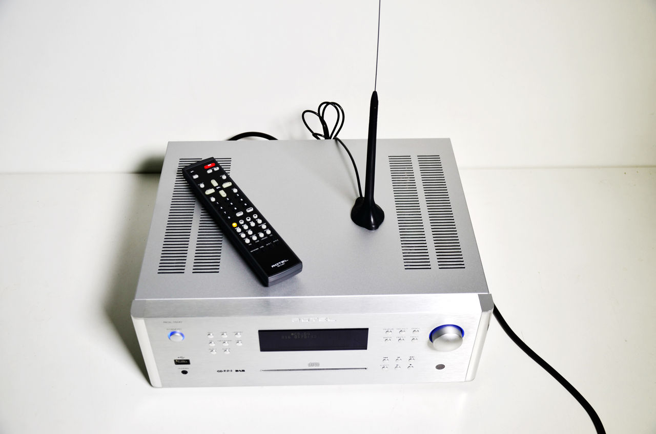 ROTEL RCX 1500 фото 3