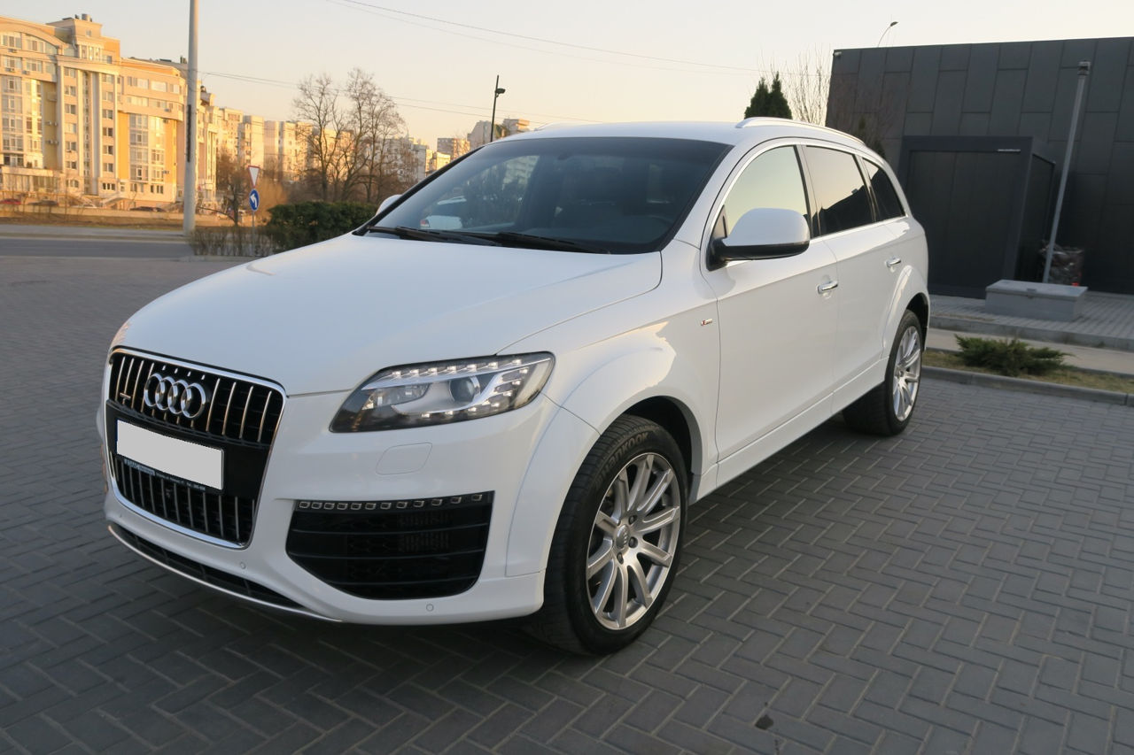 Audi Q7 foto 2