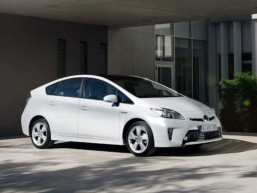 разборка Toyota prius 30, prius V, prius C. запчасти приус 30, приус С, приус V фото 0