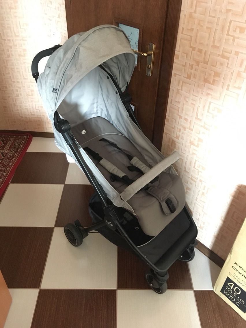 carucior joie pact lite