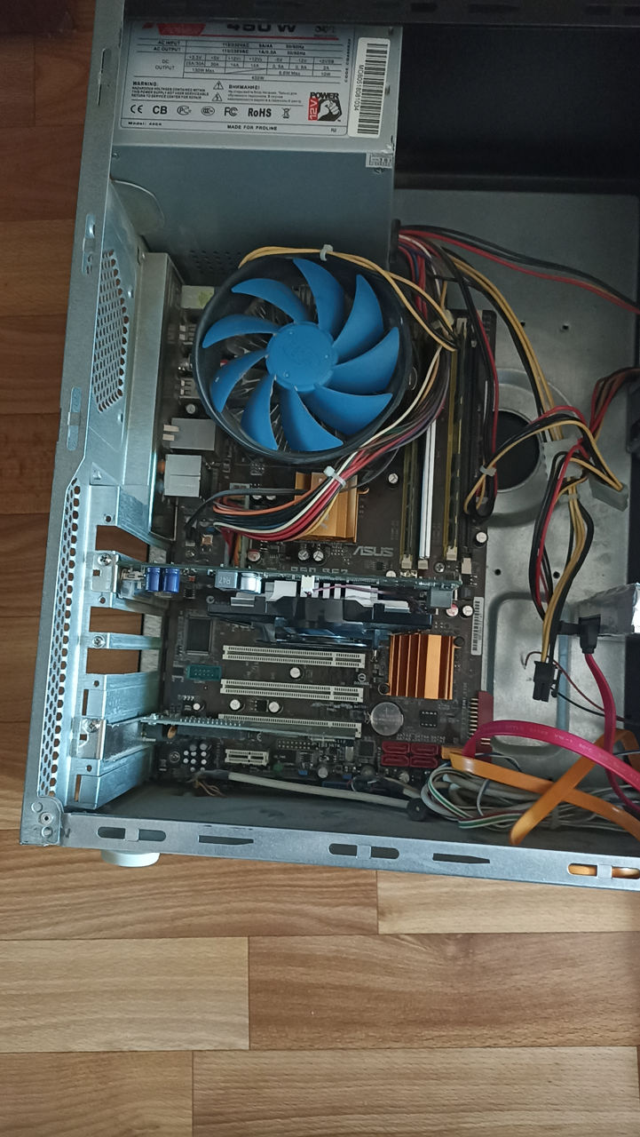 Asus P5Q SE2 socket 775