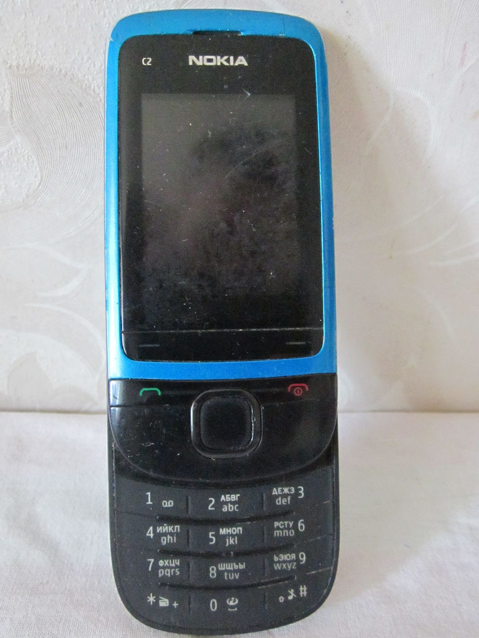 Мобильный телефон Nokia C2-05.