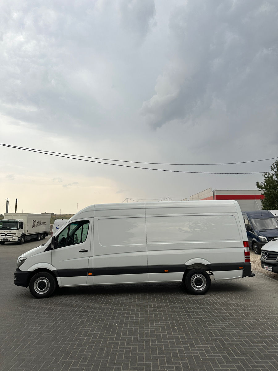 Mercedes Sprinter 319 CDI foto 6