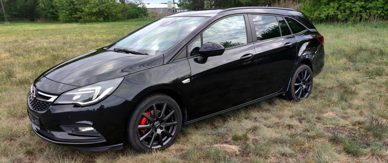 Opel Astra foto 1