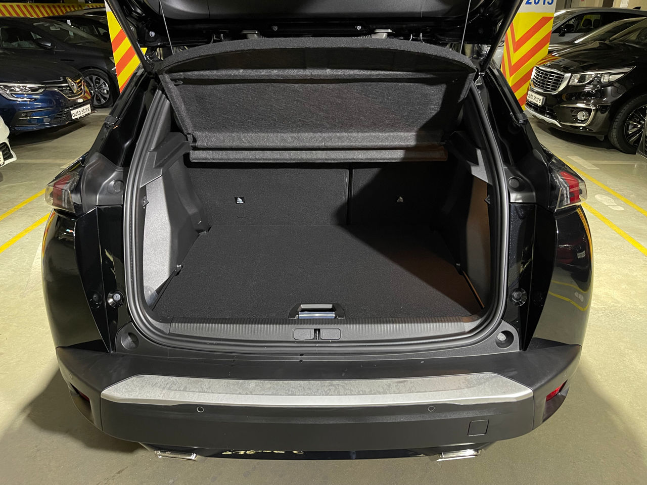 Peugeot 2008 foto 13
