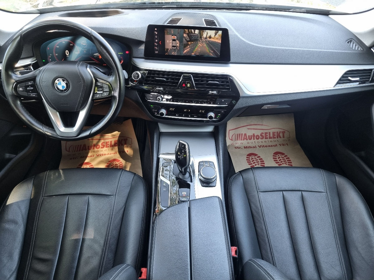 BMW 5 Series 2018 photo 11