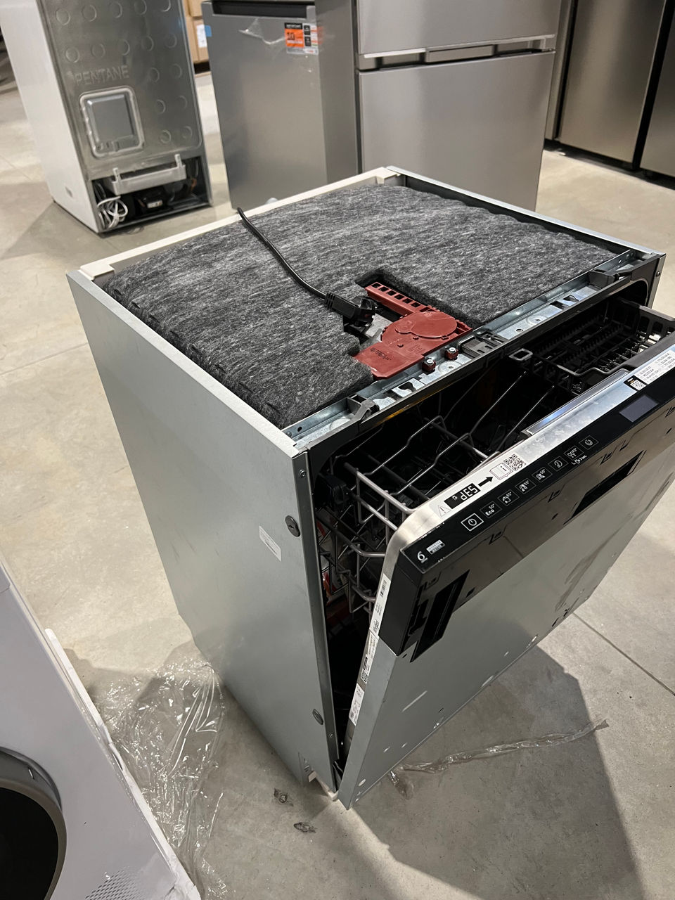 Masina de spalat vase Hotpoint-Ariston- - Produse noi. Bon fiscal si garantie 24 luni. foto 1