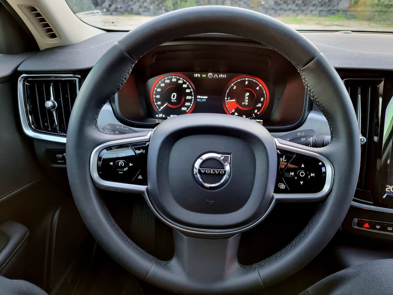 Volvo S90 foto 10