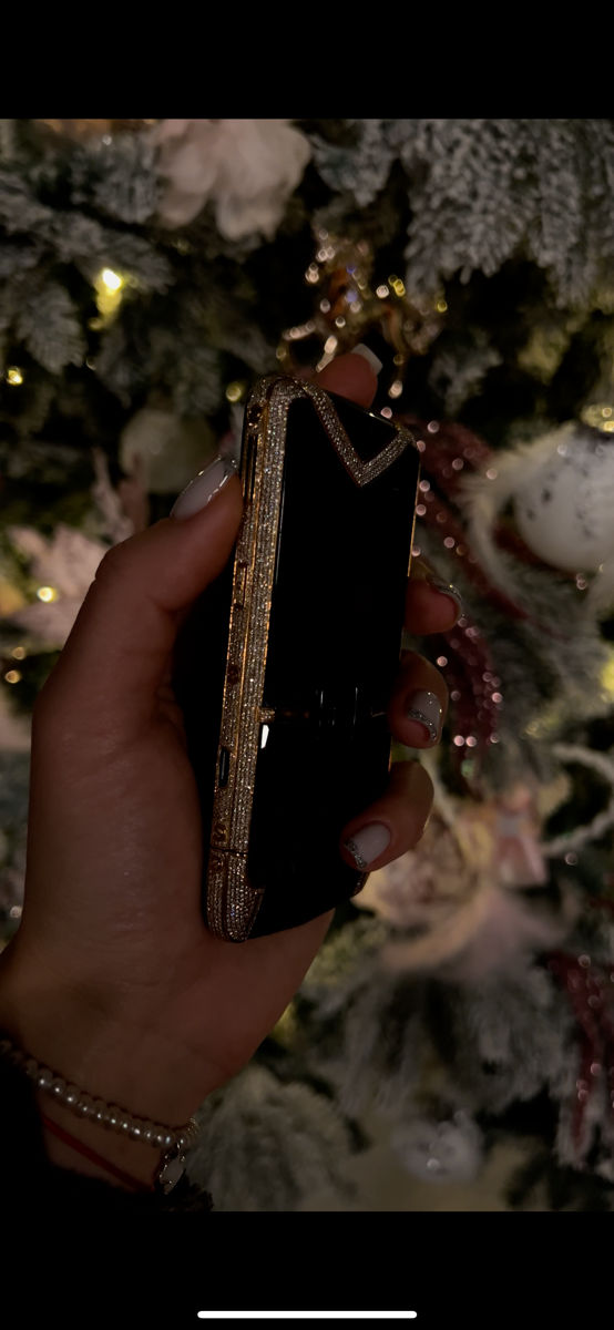 Vertu constellation quest diamond foto 2