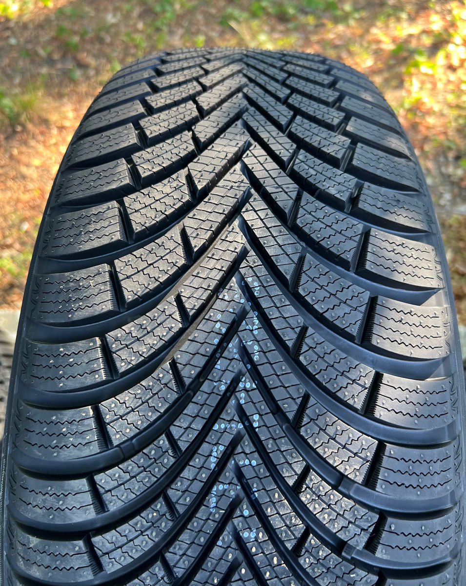 235/55 R19 Maxxis Premitra Snow/ Доставка, livrare toata Moldova 2025 foto 2