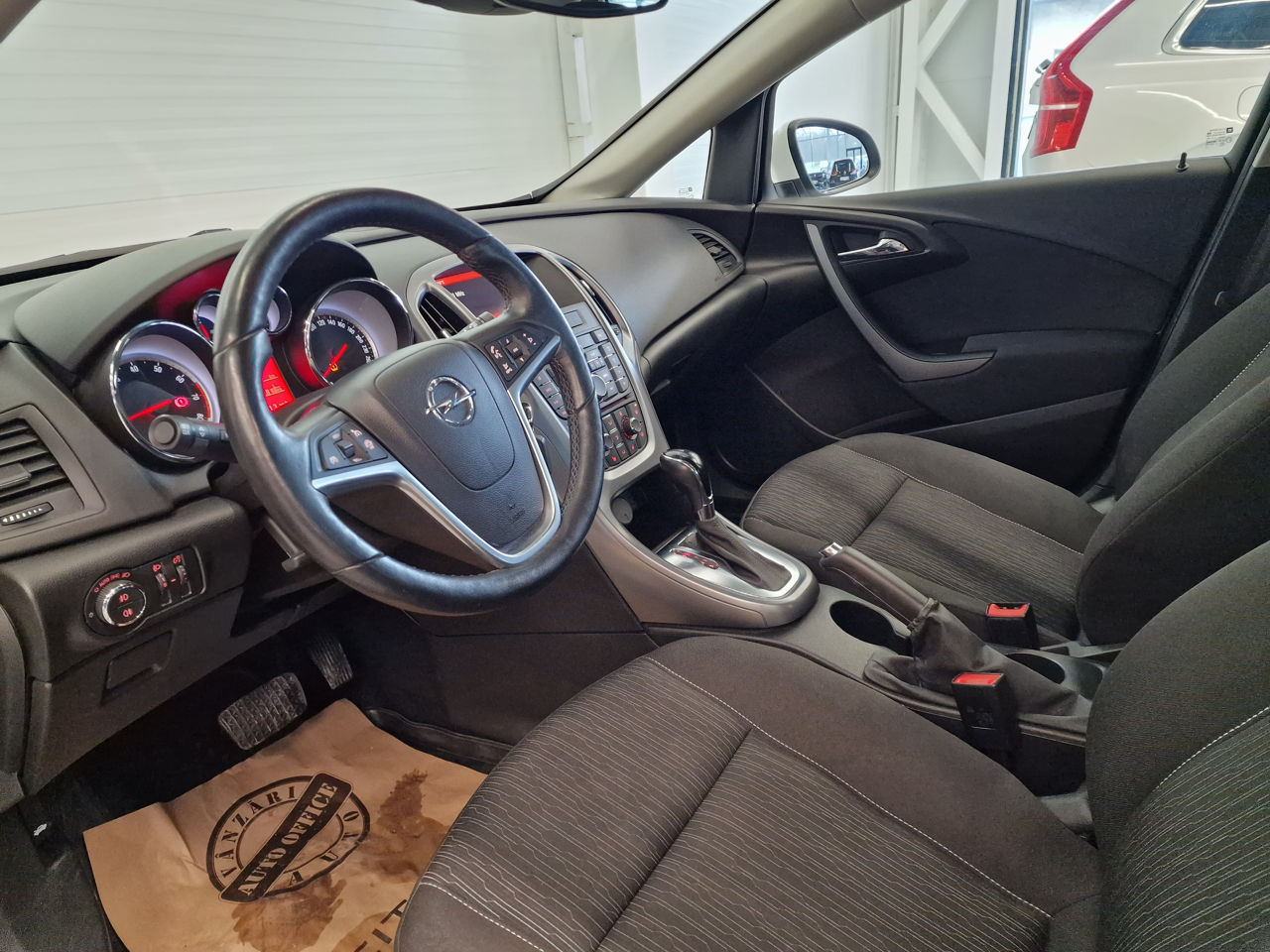 Opel Astra foto 7