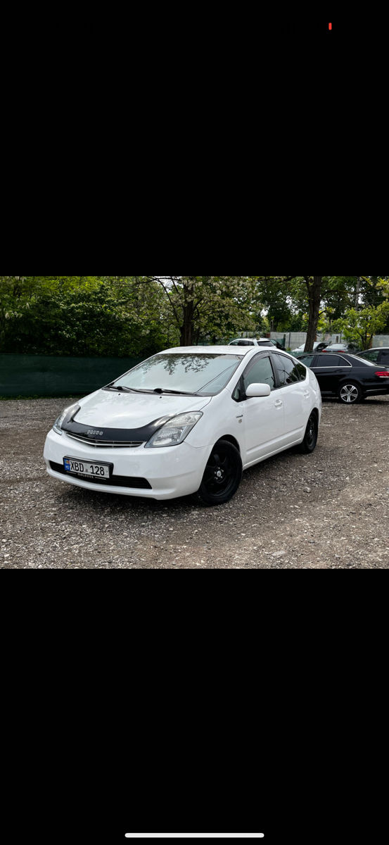 Toyota Prius foto 1