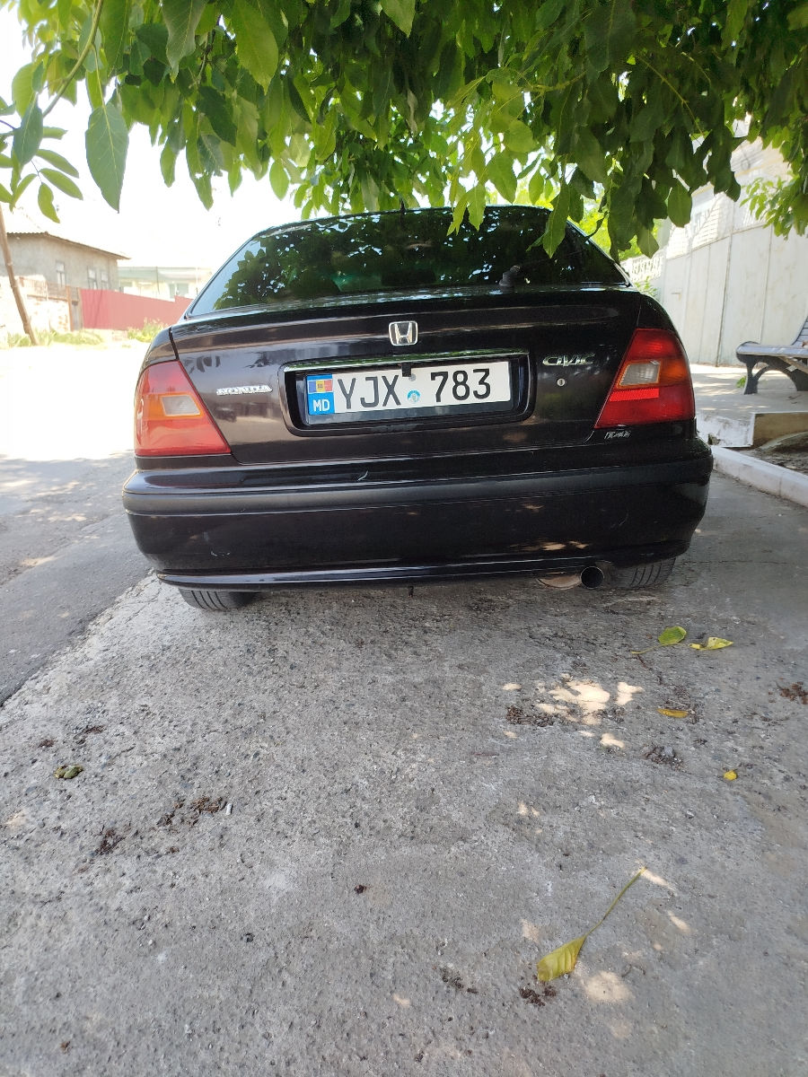 Honda Civic фото 3