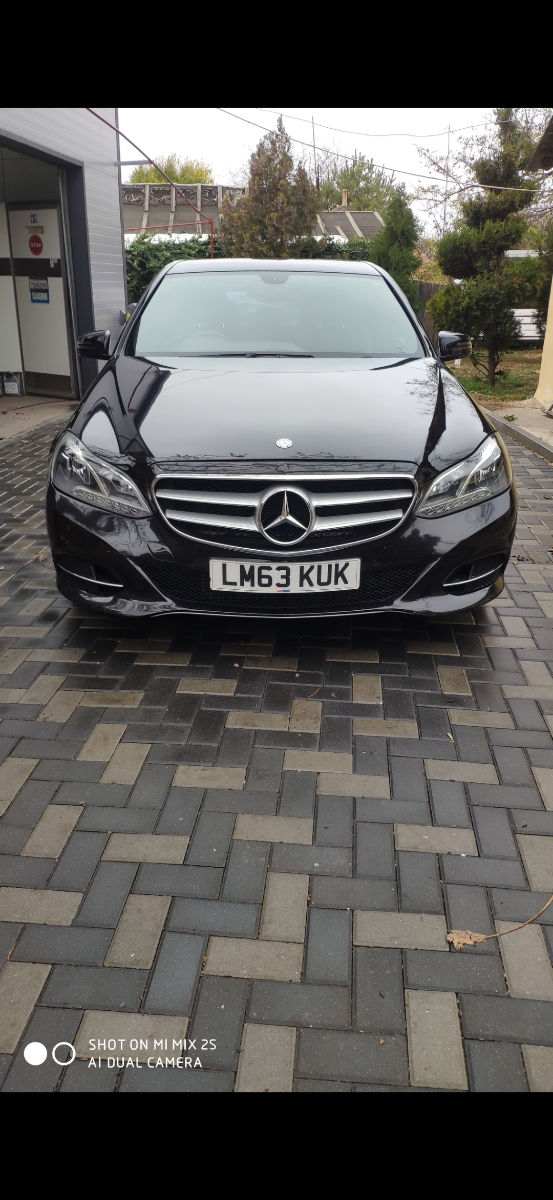 Dezmembrez E300 Hybrid, 2.2 foto 0