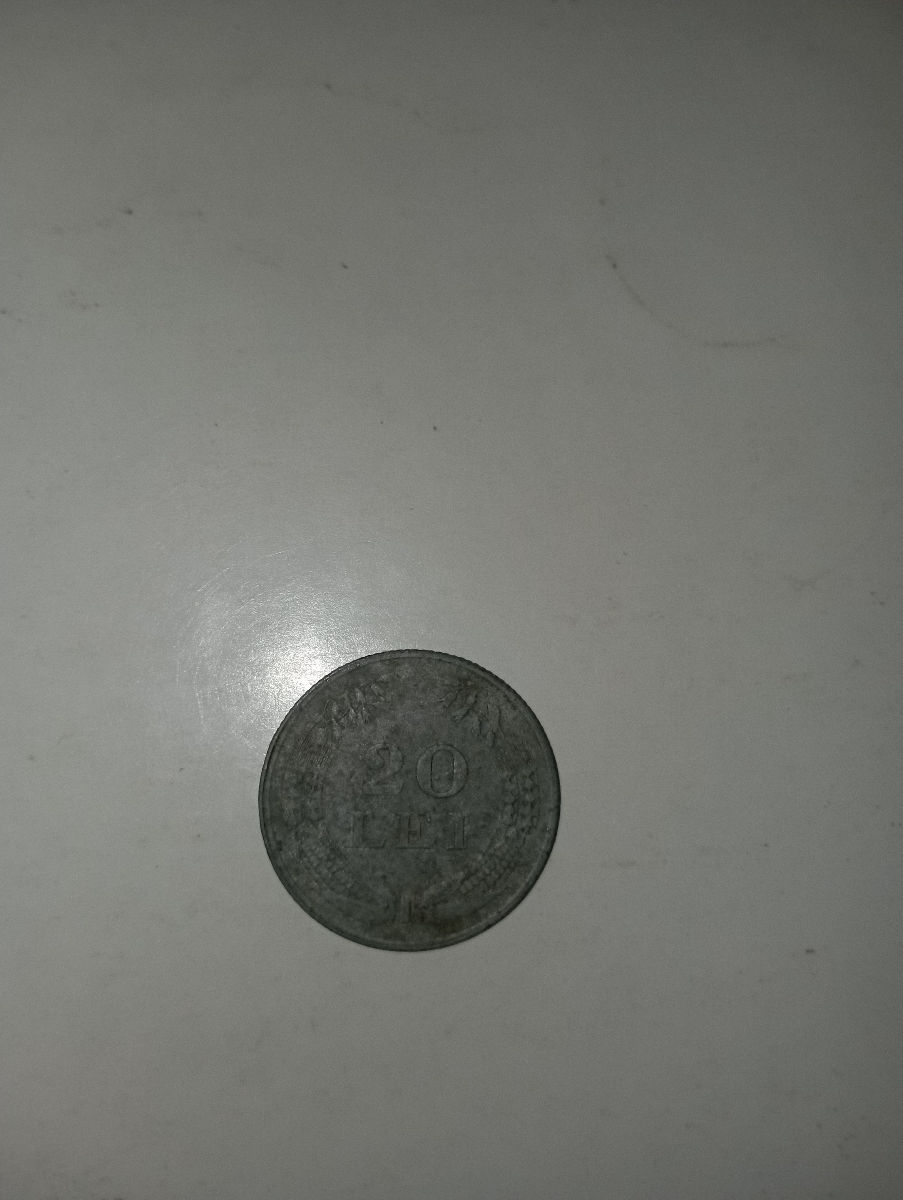 Monede românești vechi - 20 şi 100 Lei (anii 1943-1945) foto 3