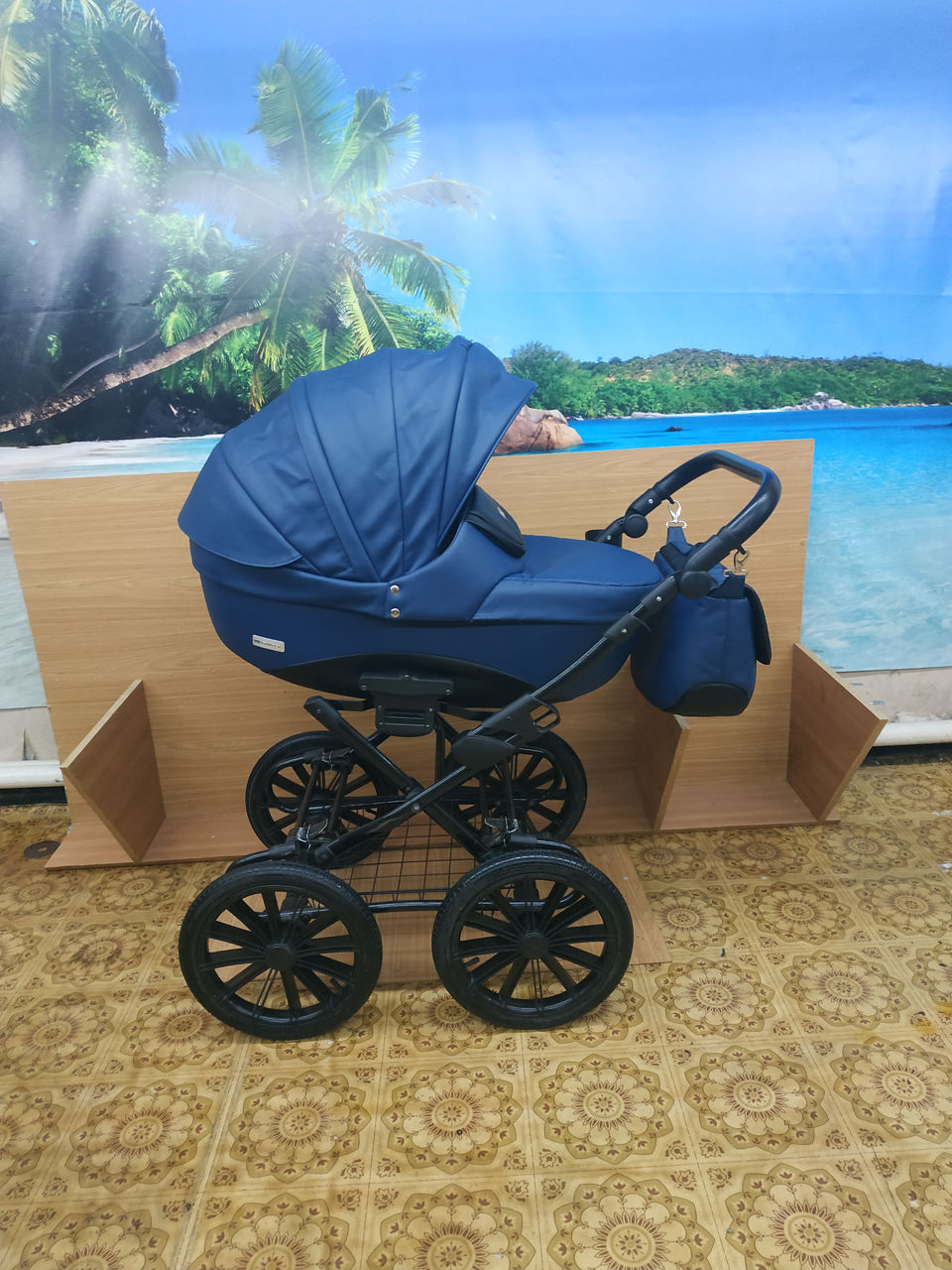 Элегантная очень лёгкая коляска riko sigma prestige 2 в 1 эко кожа!