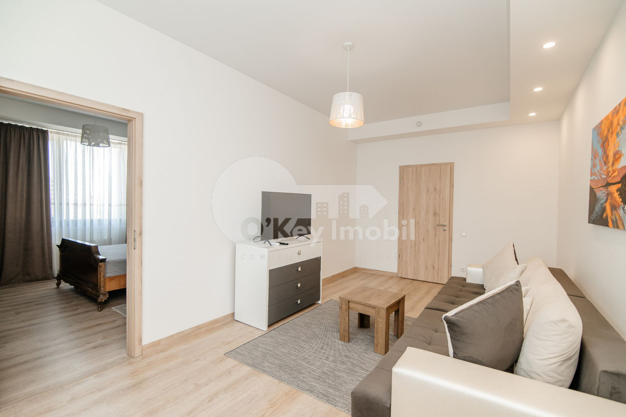 Apartament cu 3 camere, 97 m², Centru, Chișinău foto 2