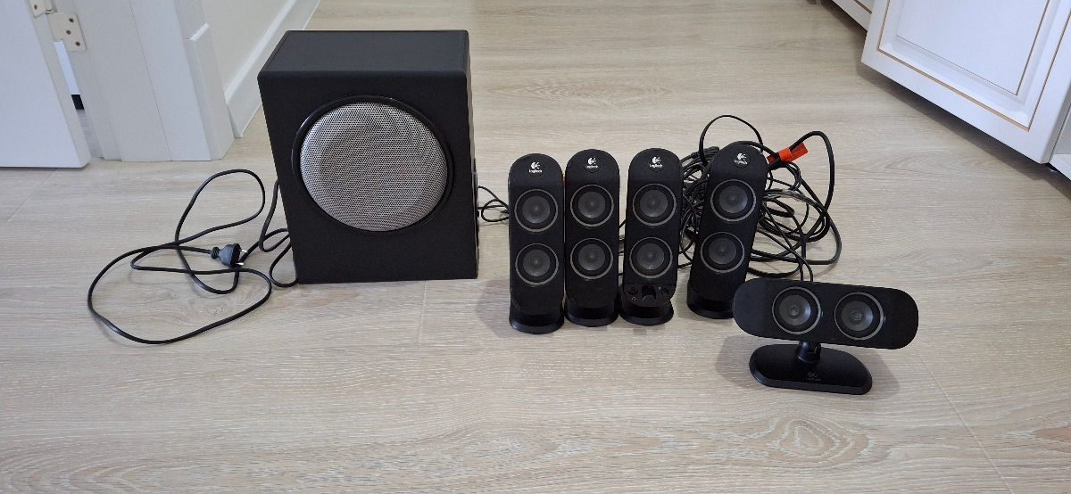 Logitech X530 5.1 Surround Computer Speakers